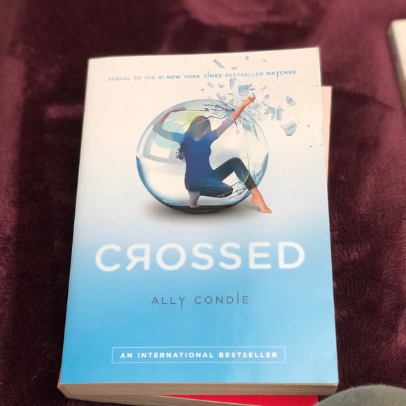 Matched book set 3 books - Picture 5 of 6